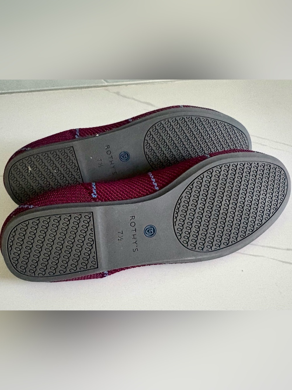 Rothy’s -The Loafer Burgundy Grid Plaid Knit Slip On Flats Shoes Size 7.5 - Picture 6 of 9